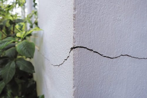 Crack in Concrete Building | Pro Polyjacking